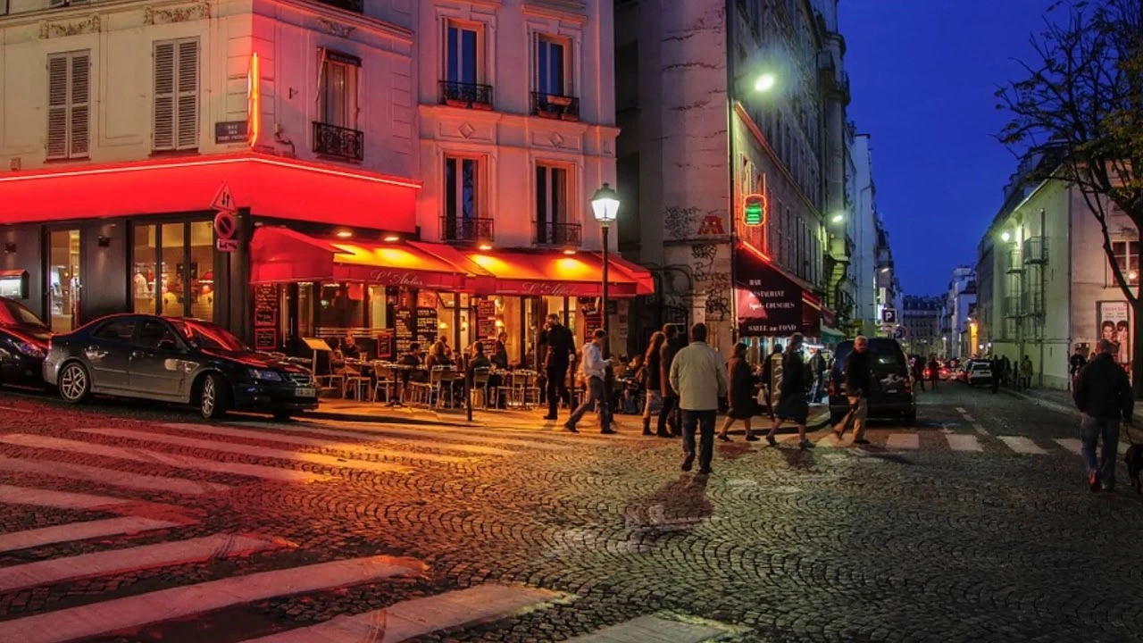 Paris by Night: A Culinary Journey Through the City's Nightlife